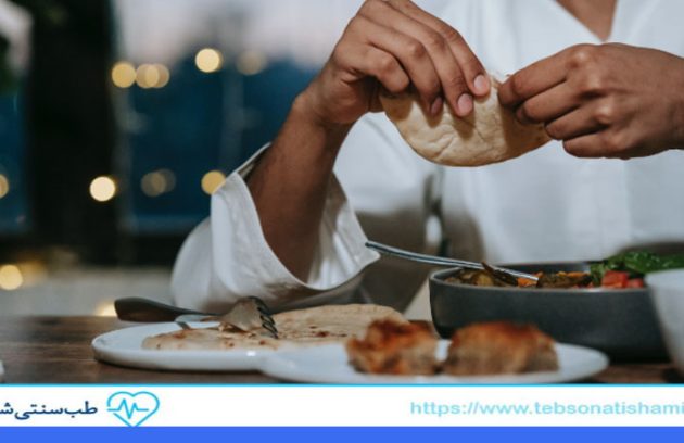 سنت پیامبر در خوردن غذا